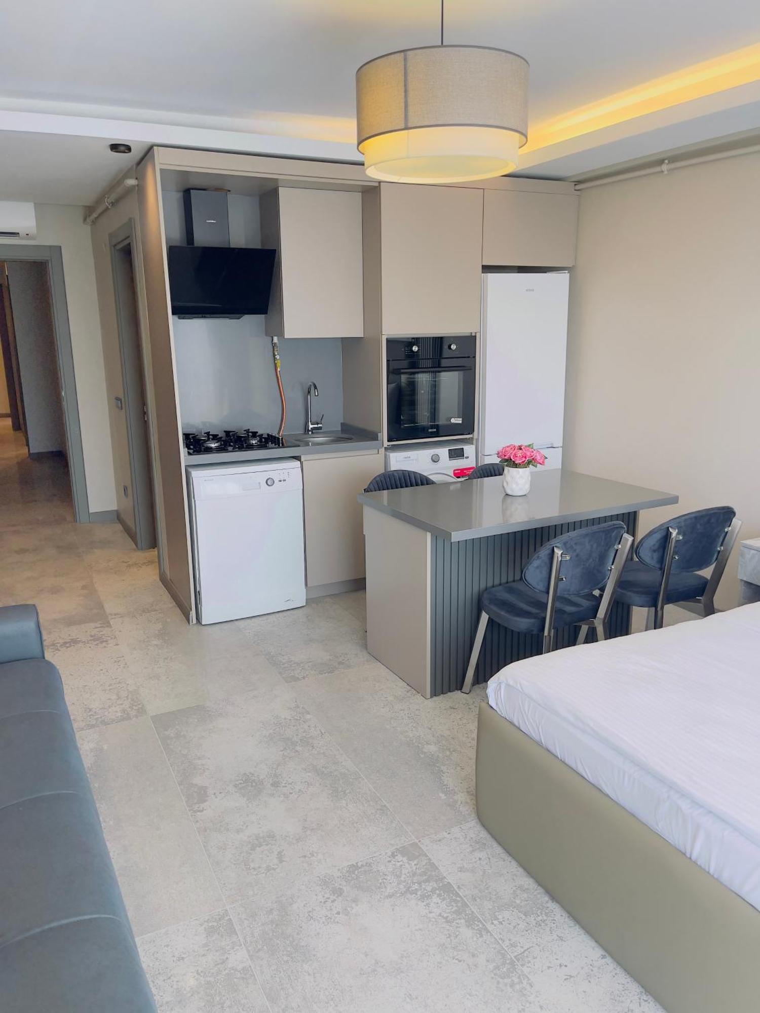 Aymira Suite Hotel Istanbul Exterior photo